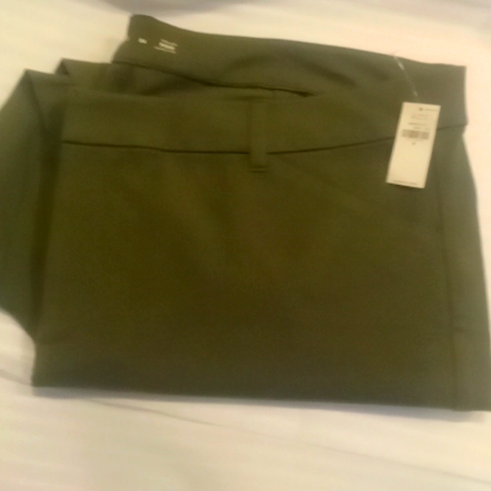 OLD NAVY Women's Size 24 High-Waisted Pixie Full-Length Pants--Alpine Tundra